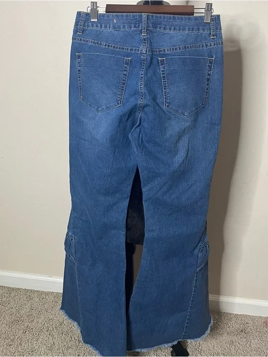 Uniq By Litz Women’s High Rise Button Fly Bell Bottom Ruffle Blue Jeans Sz 29 - Picture 5 of 8